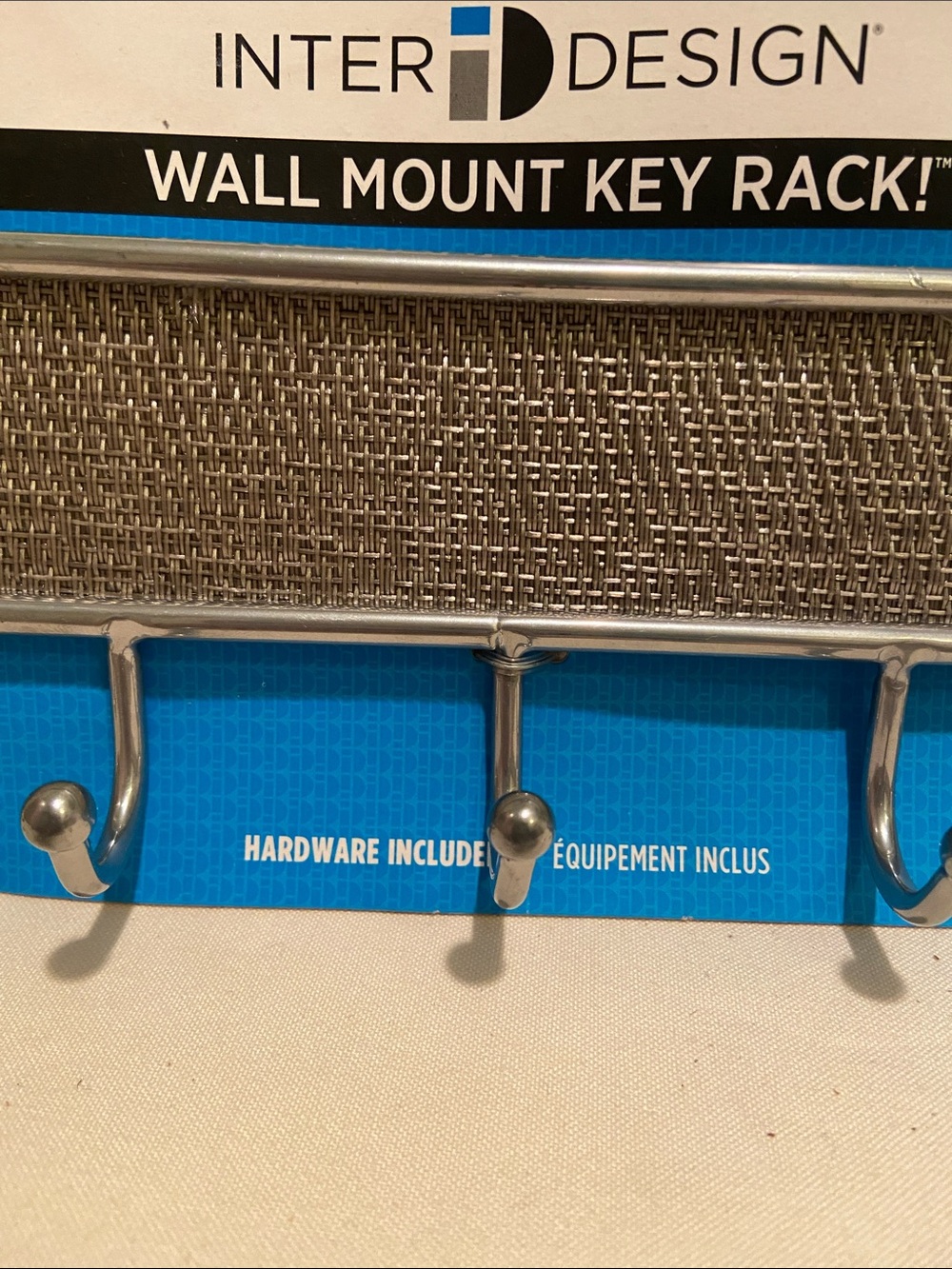 🗝️ Inter Design Wall Mount Key Rack in Silver - Picture 2 of 5